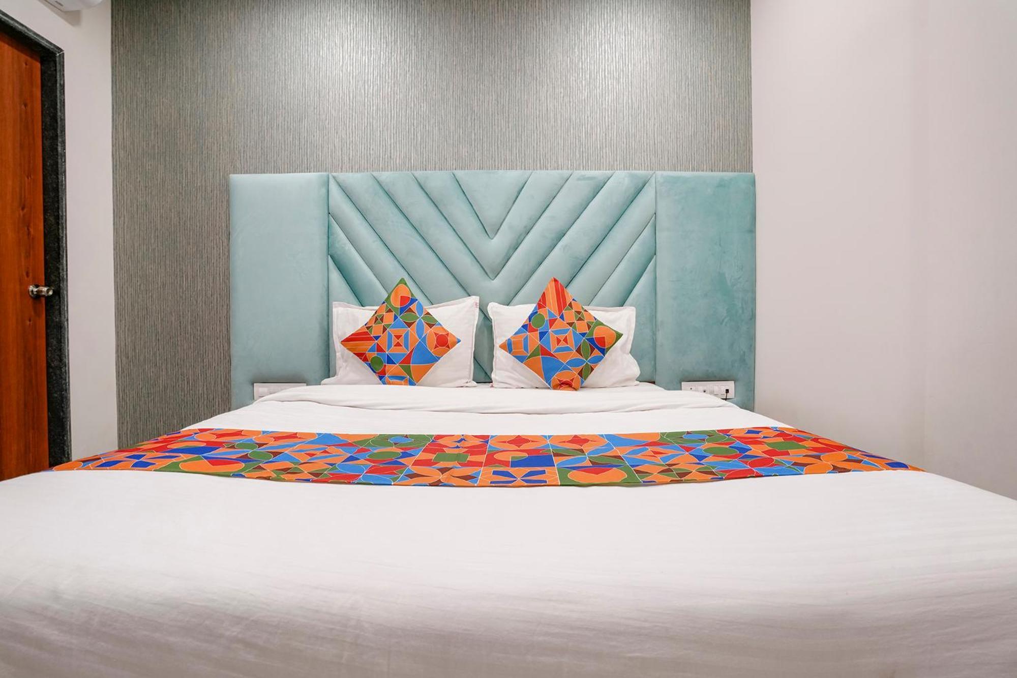 Fabhotel The Mint Mumbai Ngoại thất bức ảnh